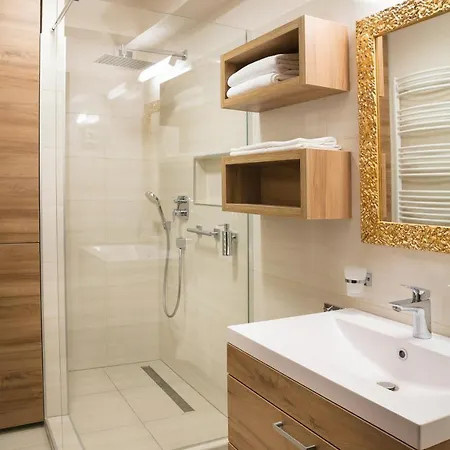 Foter Rezidencia 2 4* Győr