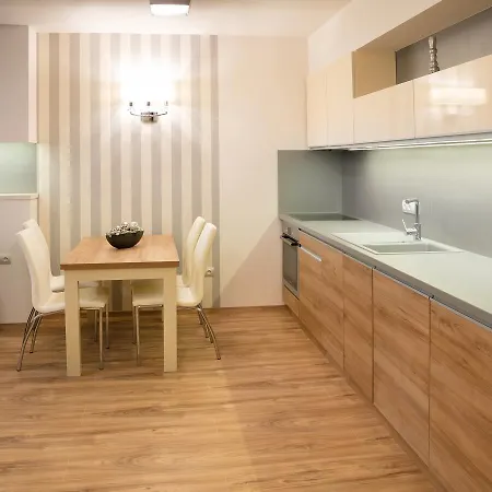 公寓式酒店 Foter Rezidencia 2 杰尔
