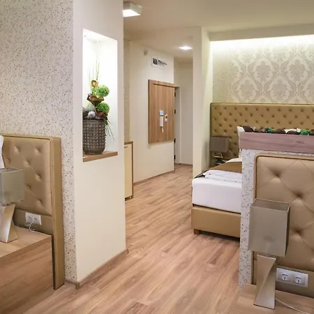 Lejlighedshotel Foter Rezidencia 2