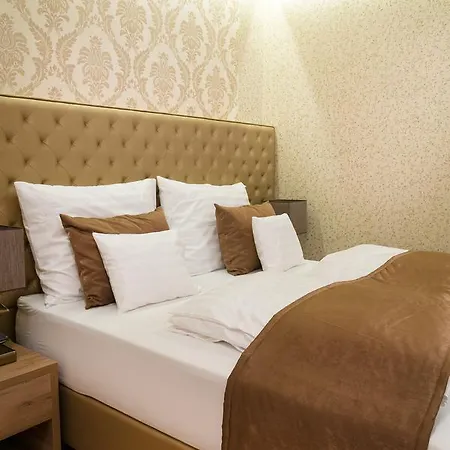 Foter Rezidencia 2 غيور