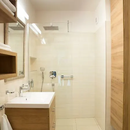 شقة فندقية Foter Rezidencia 2 غيور