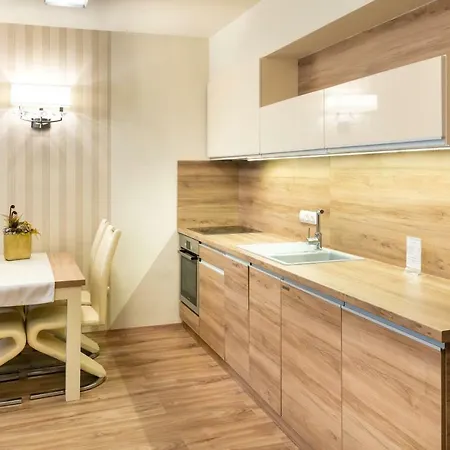 Foter Rezidencia 2 Aparthotel