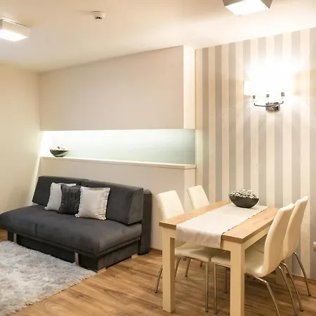 Foter Rezidencia 2 Aparthotel 4*