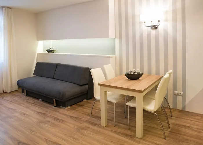 Hotel apartamentowy Foter Rezidencia 2 4*