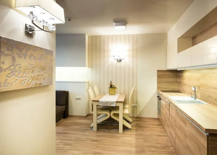 Hotel apartamentowy Foter Rezidencia 2 4*