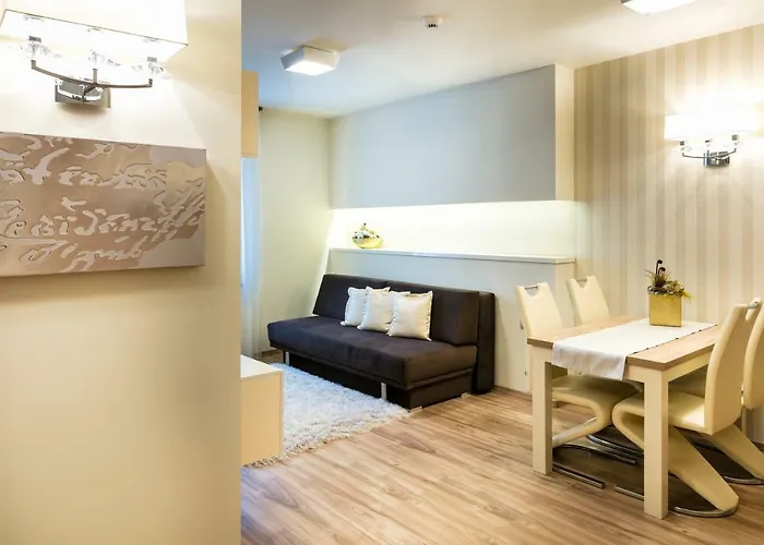 Foter Rezidencia 2 Hotel apartamentowy Győr