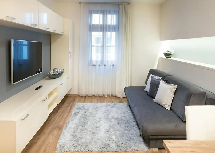 Foter Rezidencia 2 Hotel apartamentowy Győr